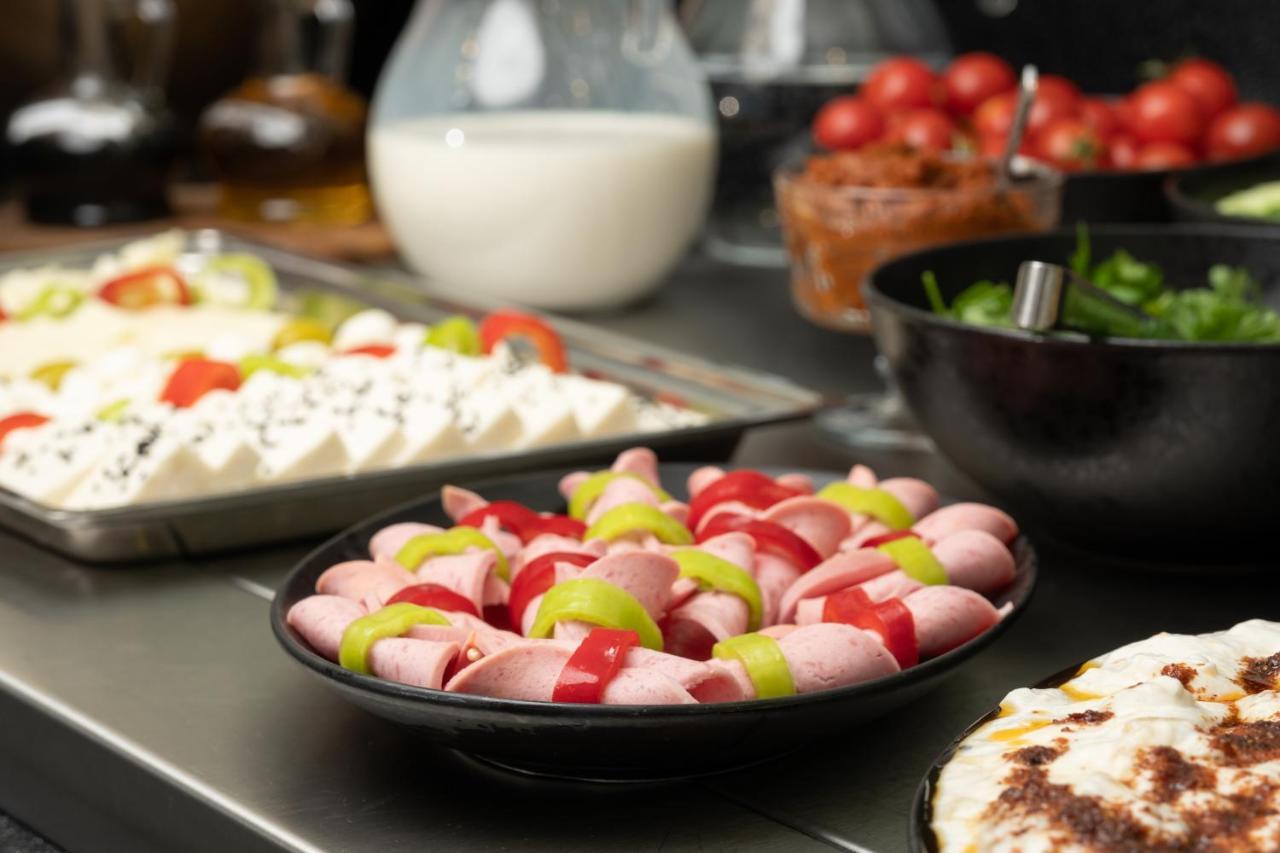 Elm Suite Hotel Istanbul Eksteriør bilde